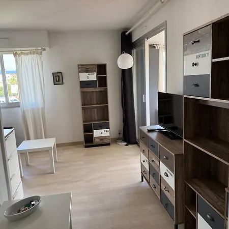 Dernier Etage Vue Avec Parking Et Piscine 아파트