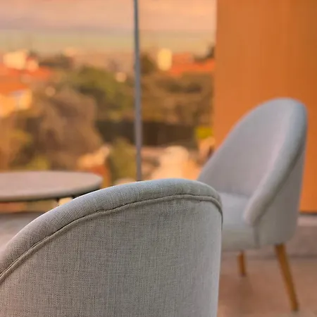 Apartament Dernier Etage Vue Avec Parking Et Piscine *